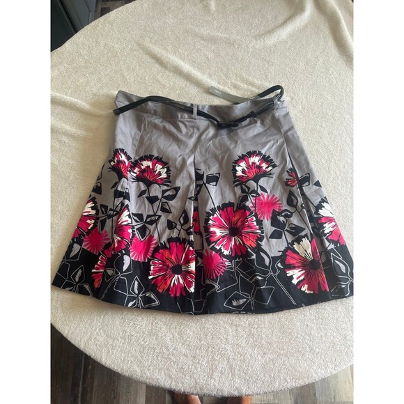 Apt 9 floral skirt size 16 - Picture 1 of 5